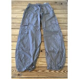NWT $60 Social Tourist Cargo Drawstring Pants Size Small Women’s Grey